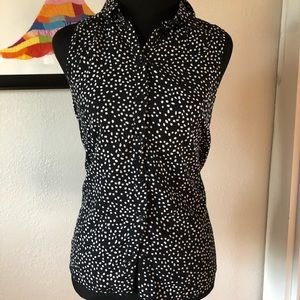 H&M polka dot sleeveless blouse